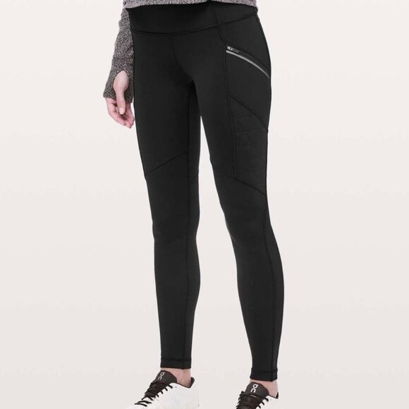 lululemon athletica Pants - Lululemon leggings with 2 side pockets - size 4